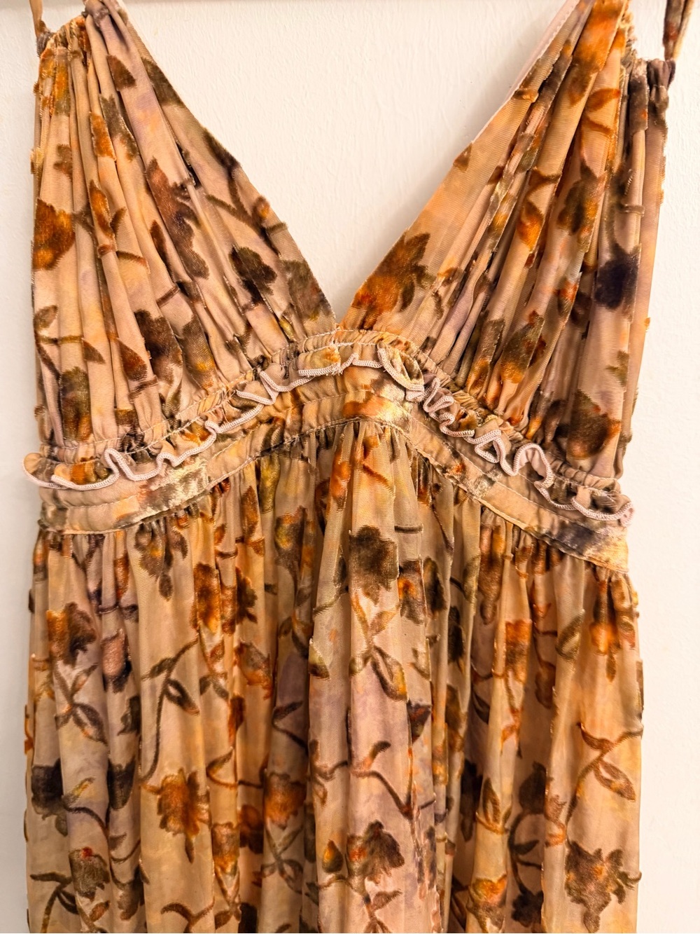 NWT $198 Free People Beige & Brown Leaves Low Back Tiered Halterdress - Picture 3 of 9